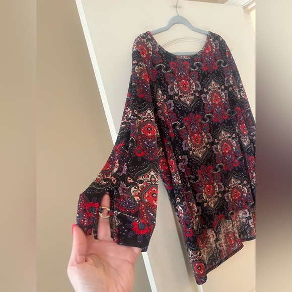 Dana Buchman Elegant Black and Red Patterned Women's Blouse Size 2X - Picture 7 of 16